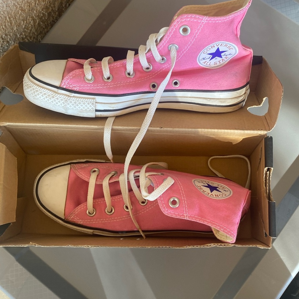 Pink Converse high tops size 8, women’s barely used with box.